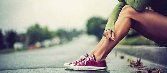 现场氛围:谢贤前女友直播被怼“长得丑”,本人回击:放头发照样迷倒一片